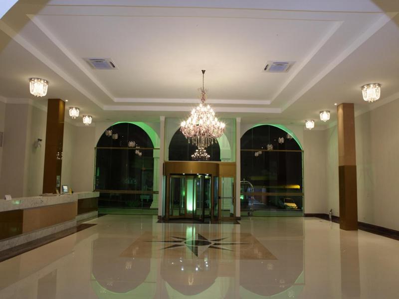 Voa Hotel Internacional Maringá Exteriör bild